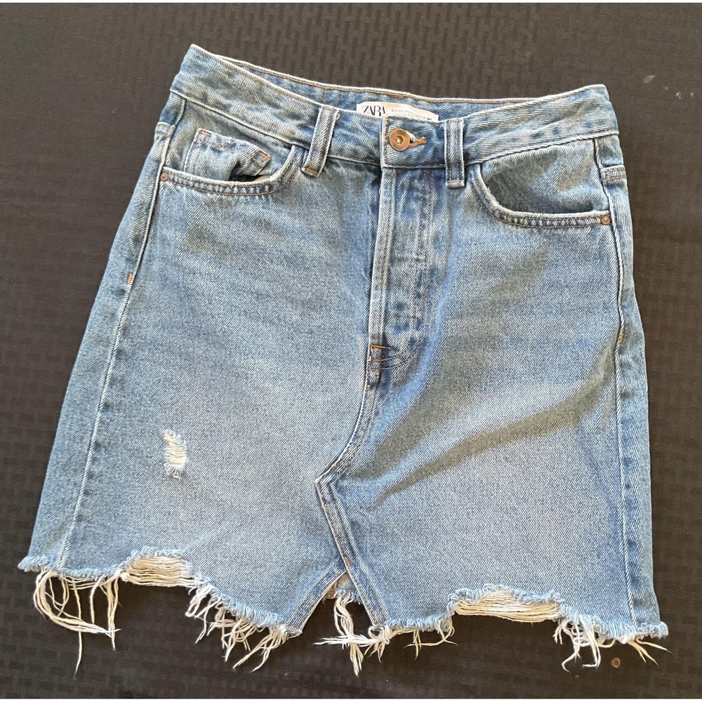 Zara Skirt Womens XS Blue Denim Jean Mini Distressed Raw Hem Frayed Button Fly